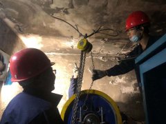 深圳立通电梯公司大修电梯减速箱工程